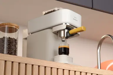 Baristina Espressomaschine - Naturweiß / Mangogelb Siebträger Baristina Espressomaschine - Naturweiß / Mangogelb Siebträger
