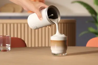 Baristina Espressoapparaat + Melkopschuimer - Melkwit Baristina Espressoapparaat + Melkopschuimer - Melkwit